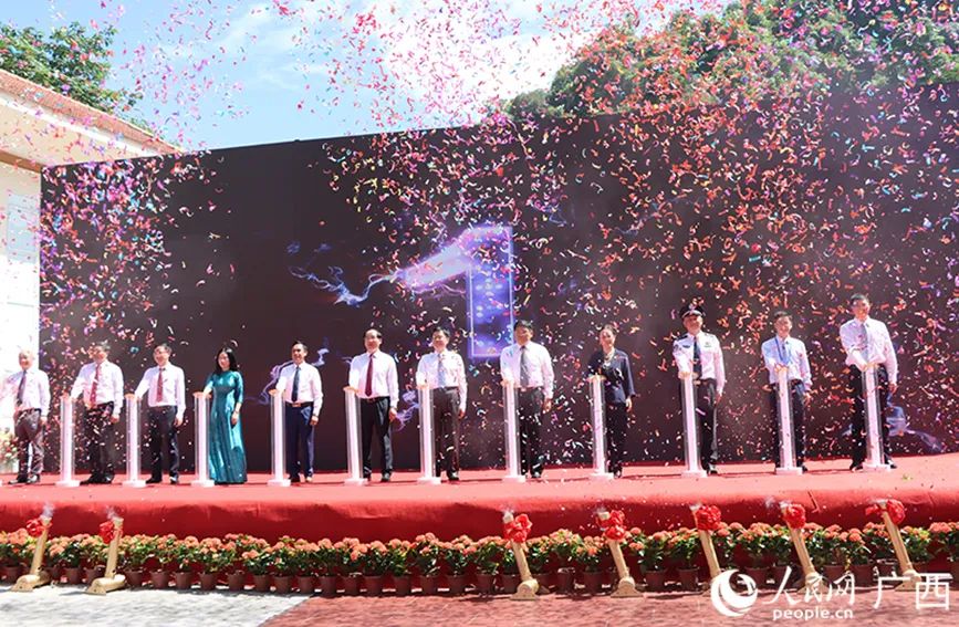 友谊关最新进展及其影响，个人立场与观点探析