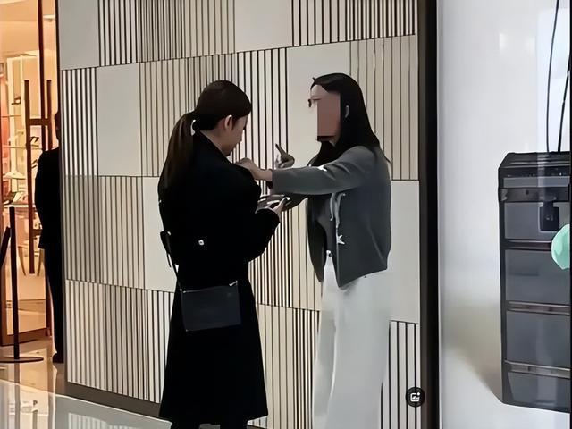 LV柜姐事件原配回应质疑，探寻内心平静的旅程