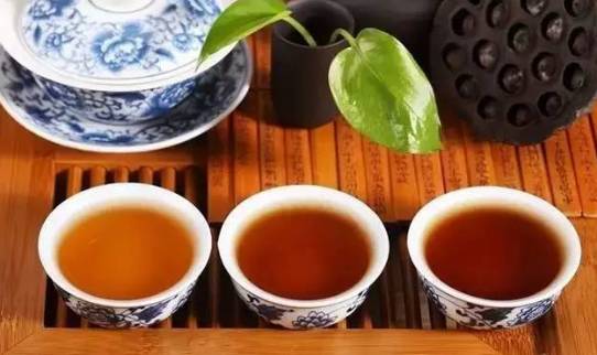 心灵静谧之旅，探寻绿茶婊的世界，远离尘嚣的28日绿茶之旅