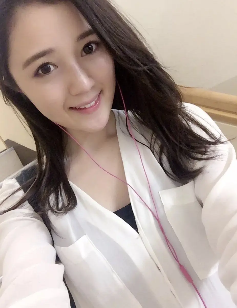 铃原爱蜜莉最新探秘之旅，揭秘小巷神秘小店
