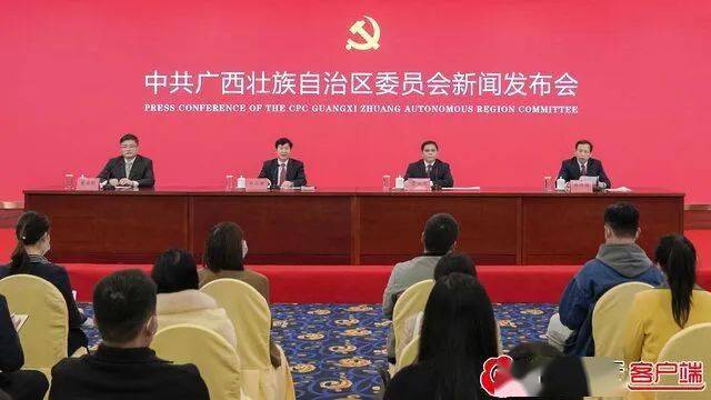 新时代之光，发展党员的十六字方针引领学习与变革，铸就自信与成就之路