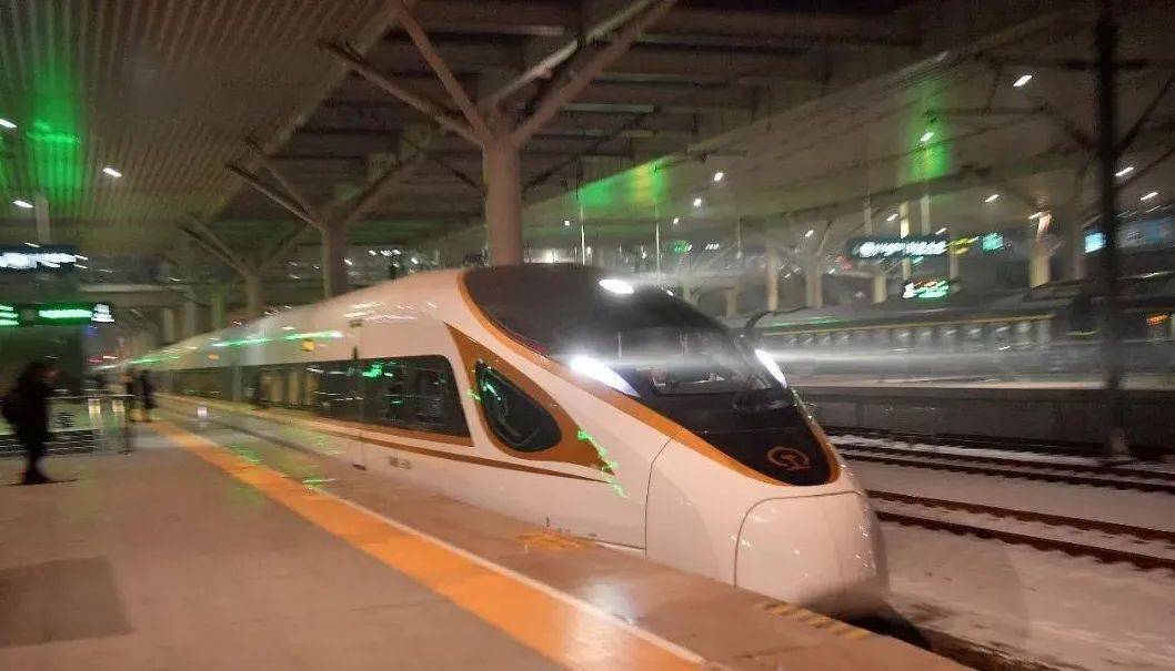 高铁时光，实时动态查询系统下的温馨旅程启程，启程在12月10日