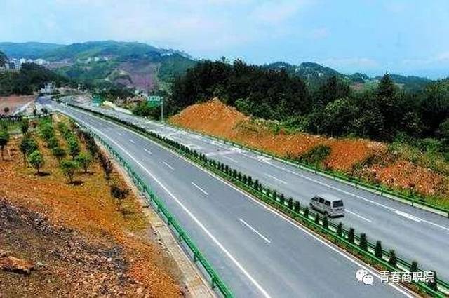 12月18日兴山高速实时路况纪实，速度与决断的较量