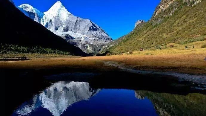 康定到稻城绝美旅游攻略，带你畅游秘境！