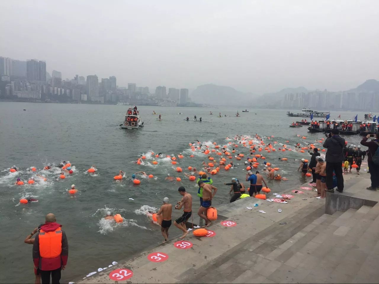 南滨路今日封路最新动态，路况更新！